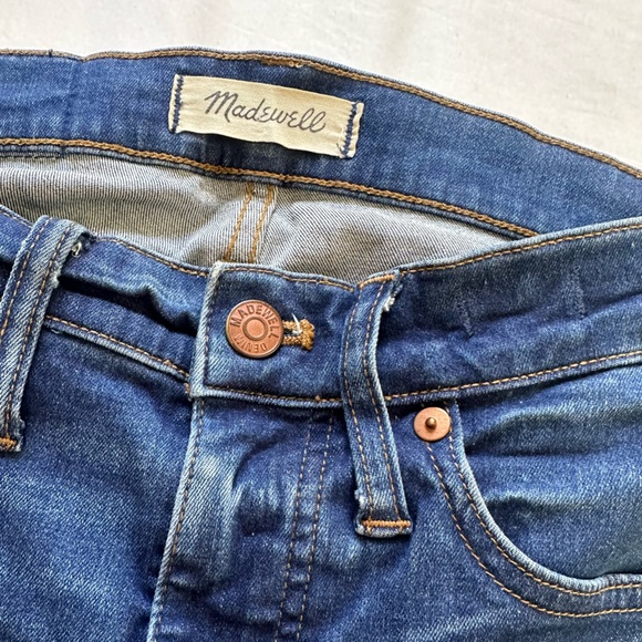Madewell 9" High Rise Skinny Patty Wash - Picture 7 of 13